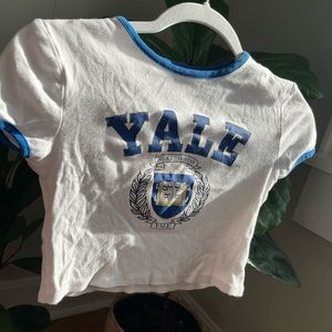 H&M Girls Cropped Yale T-Shirt